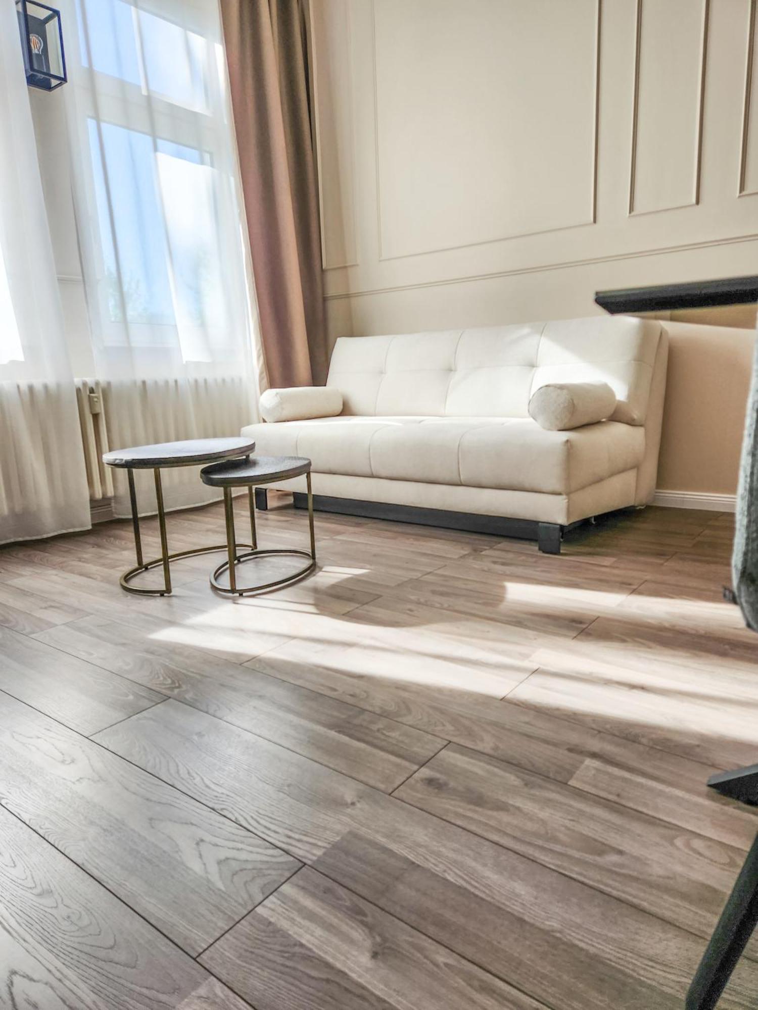 Geli Homes L1 - 2X Zimmer, 2X Kingsize Bett, 1 Bis 4 Personen, Parkplatz, Tv, Wifi, Top Kueche, Kaffee, Tee Lünen Eksteriør billede